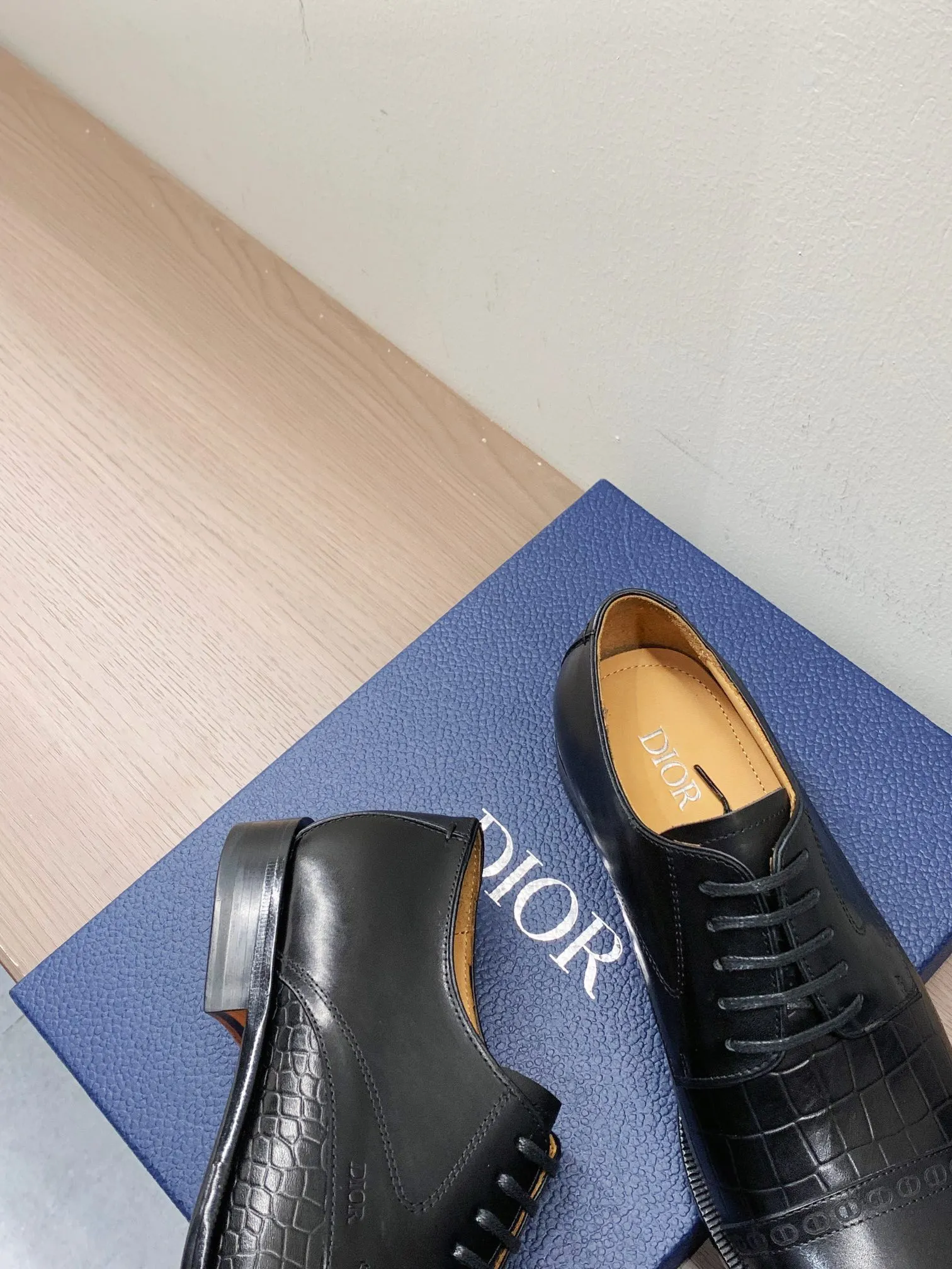 940💰 Dior high-end men's boutique casual leather shoes, imported cowhide upper, water-dyed cowhide lining, imported genuine leather outsole, perfect details, standard code 39-44 (38.45.46 customized, non-returnable and non-exchangeable),